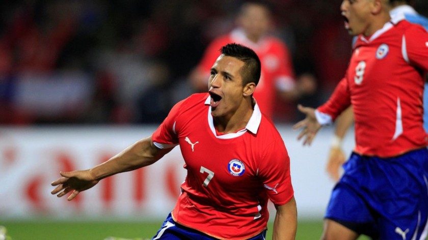 Sanchez's Official Chile Signed Shirt, 2011