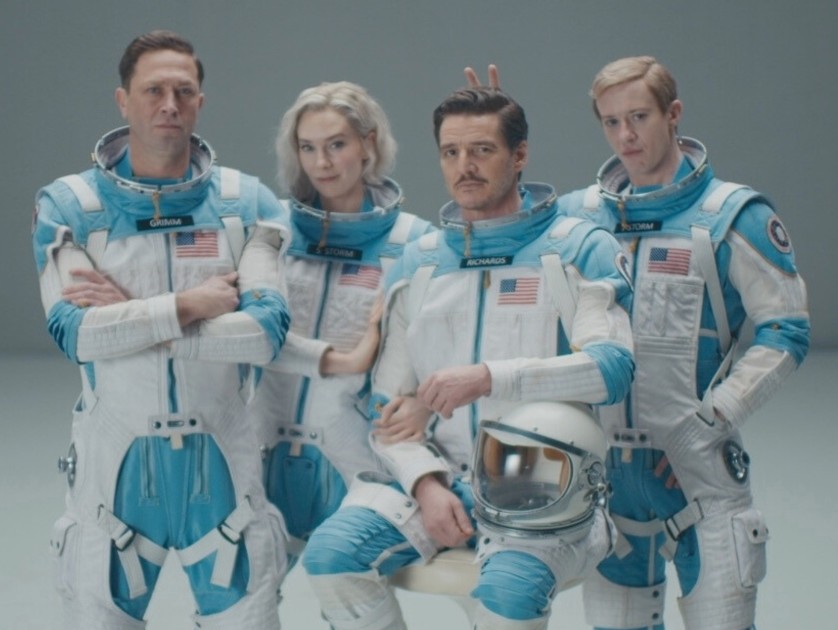 Win The Fantastic Four: First Steps Personalised Film Script Signed by the Cast