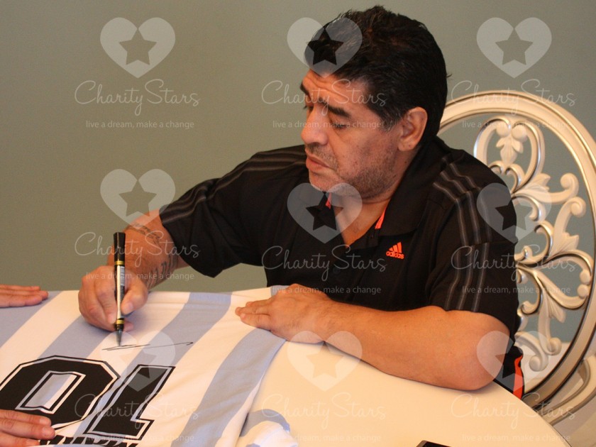 Argentina 1986 Diego Armando Maradona’s signed t-shirt