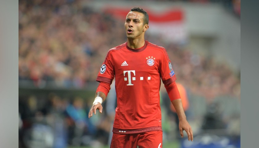 Thiago sales bayern shirt