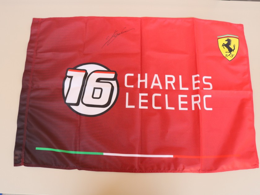 Bandiera Charles Leclerc - Autografata