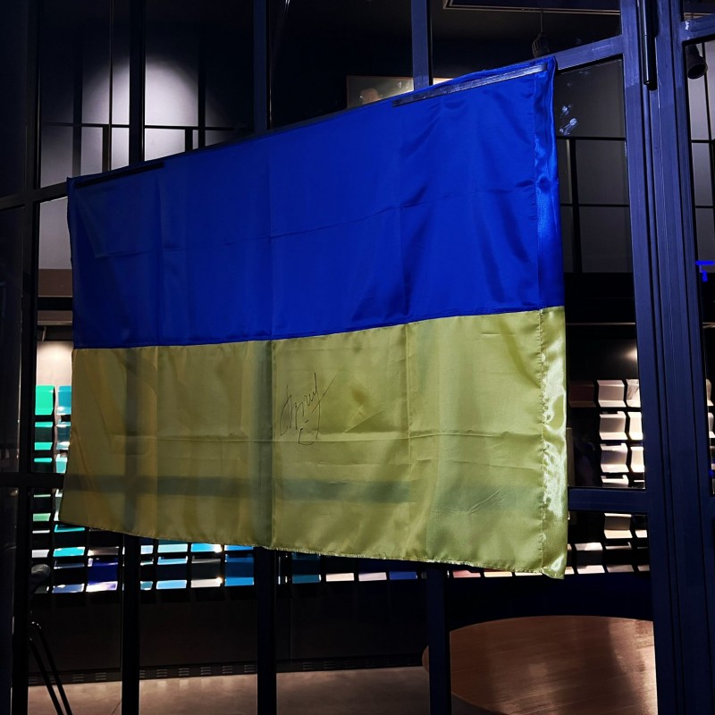 Bandiera dell'Ucraina Fondazione Laps - Autografata