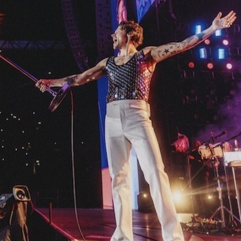 Premium Club Wembley Tickets for Four to See Harry Styles Live