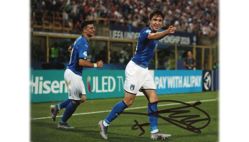 Federico Chiesa Signed Photograph