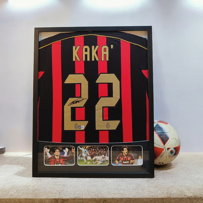 Maglia del Milan 2006/07 di Kakà firmata e incorniciata