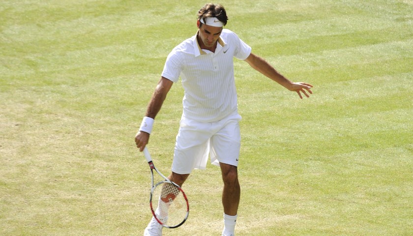 Roger Federer's Match-Worn Signed Shirt Wimbledon 2009  