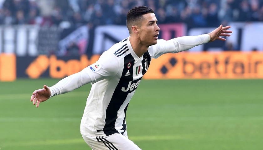 Maglia Cristiano Ronaldo Juventus, 2021/22 - Autografata - CharityStars