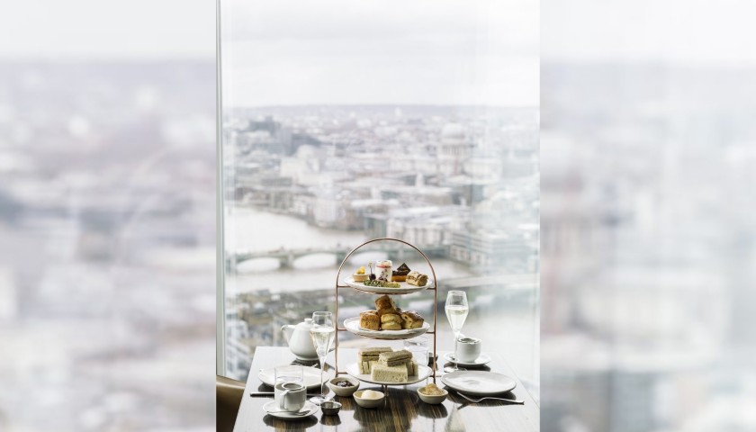 Oblix Champagne Afternoon Tea for 4