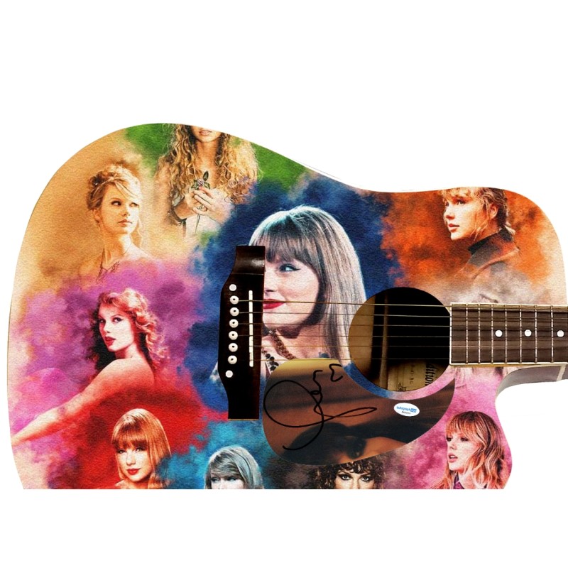 Chitarra Taylor Swift firmata con battipenna Custom Signature Edition