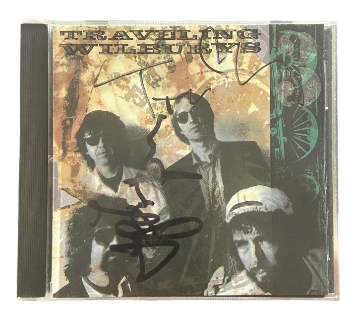 CD autografato dei Traveling Wilburys