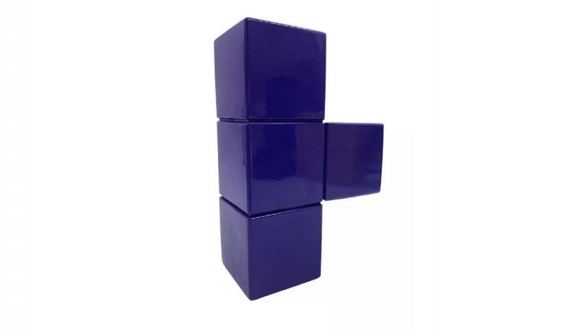 "Alter Ego Cubes Violet" - Sculpture by Alessandro Piano