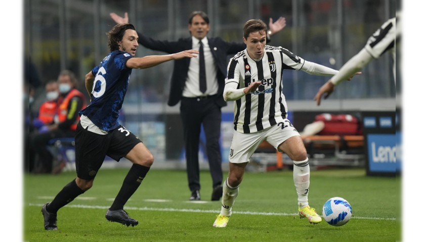 Chiesa's Signed Match Shirt, Inter-Juventus 2021 