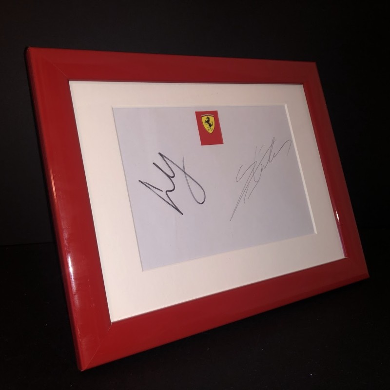 Autografi di Charles Leclerc e Carlos Sainz Jr 