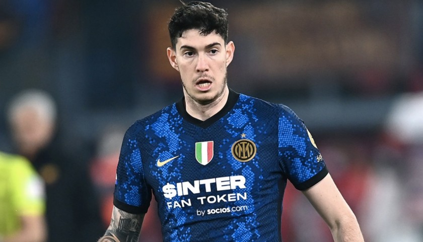 Bastoni Official Inter Signed Shirt, 2021/22