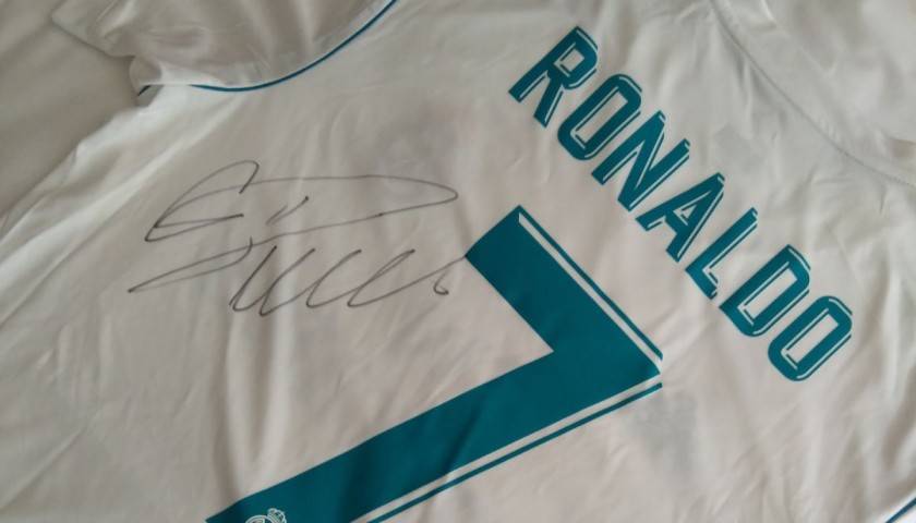 Real Madrid Shirt Signed By Cristiano Ronaldo CharityStars