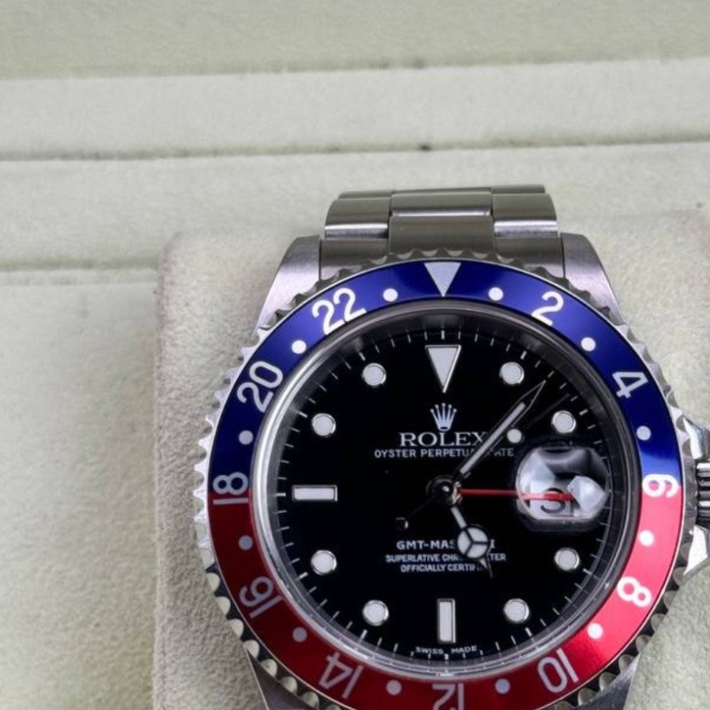 Rolex gmt master  II 16710 pepsi 2004