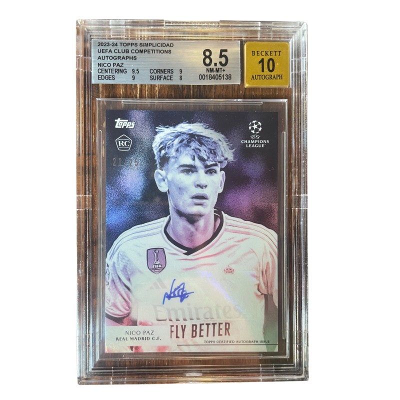 Nico Paz's Signed Topps Simplicidad Card 21/25 BSG 8,5 