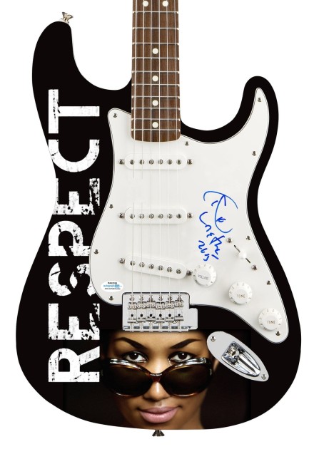 Aretha Franklin Signed Photo Graphics Guitar