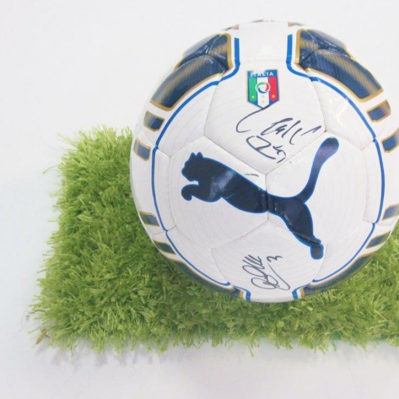 Official signed Puma Italy football