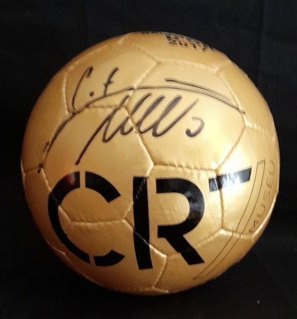 Pallone oro autografato da Cristiano Ronaldo del Real Madrid 