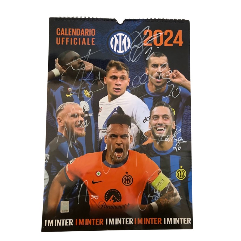 Inter Official Calendar 2024 - Signed by the players