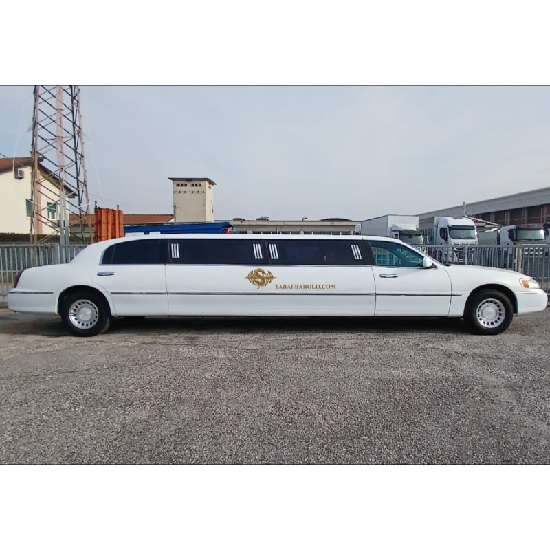 Limousine Tour + Wine Tasting in Sanremo in occasion of Saint Valentine's Day