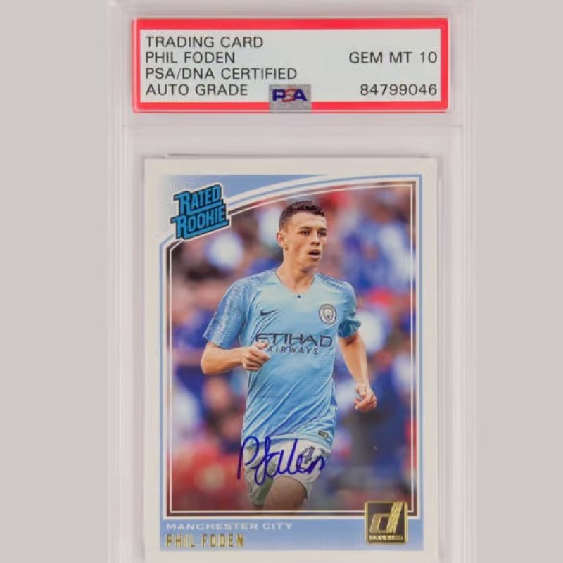 Phil Foden's Manchester City Signed 2018 Panini Card