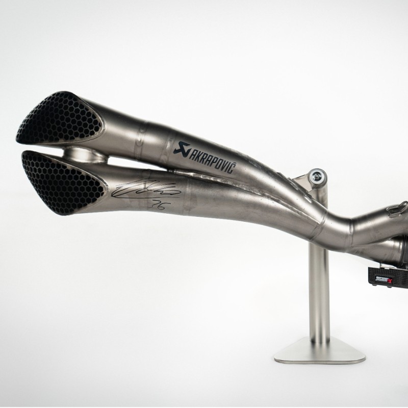 Joan Mir’s 2020 MotoGP™ Championship-winning exhaust by Akrapovič