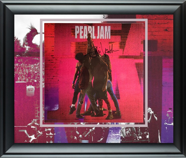 Eddie Vedder 'Pearl Jam' Signed Album Display