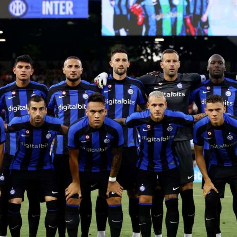 Official Inter Shirt, 2022/23 - Signed by the Squad