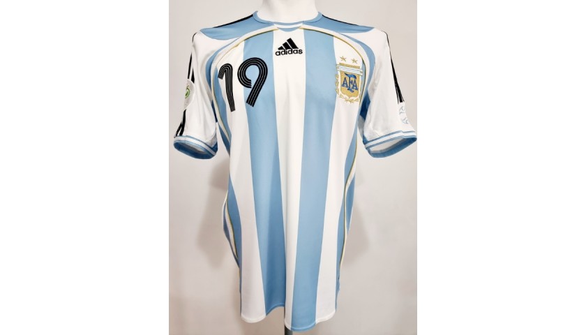 Bonhams : 2006 World Cup Messi match worn Argentina shirt