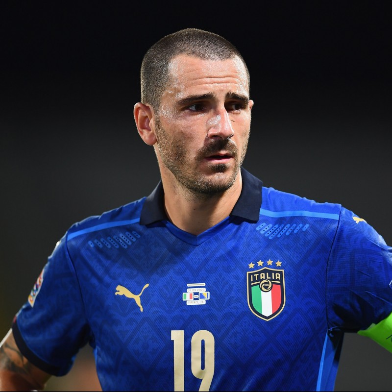 Bonucci's Italy Match-Issued Signed Shirt, 2020