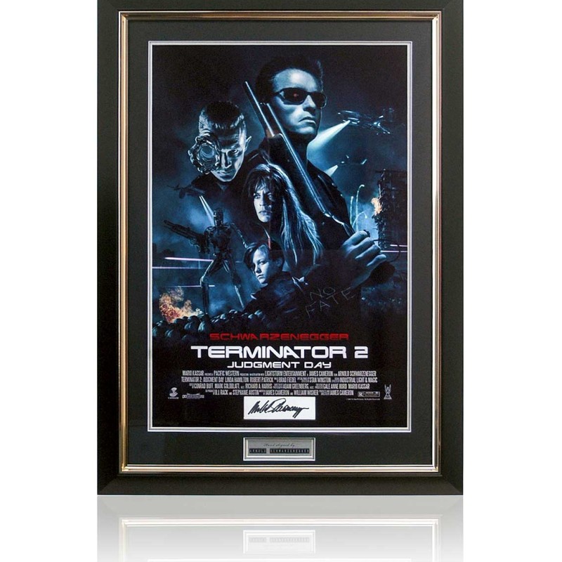 Presentazione di Terminator autografata da Arnold Schwarzenegger