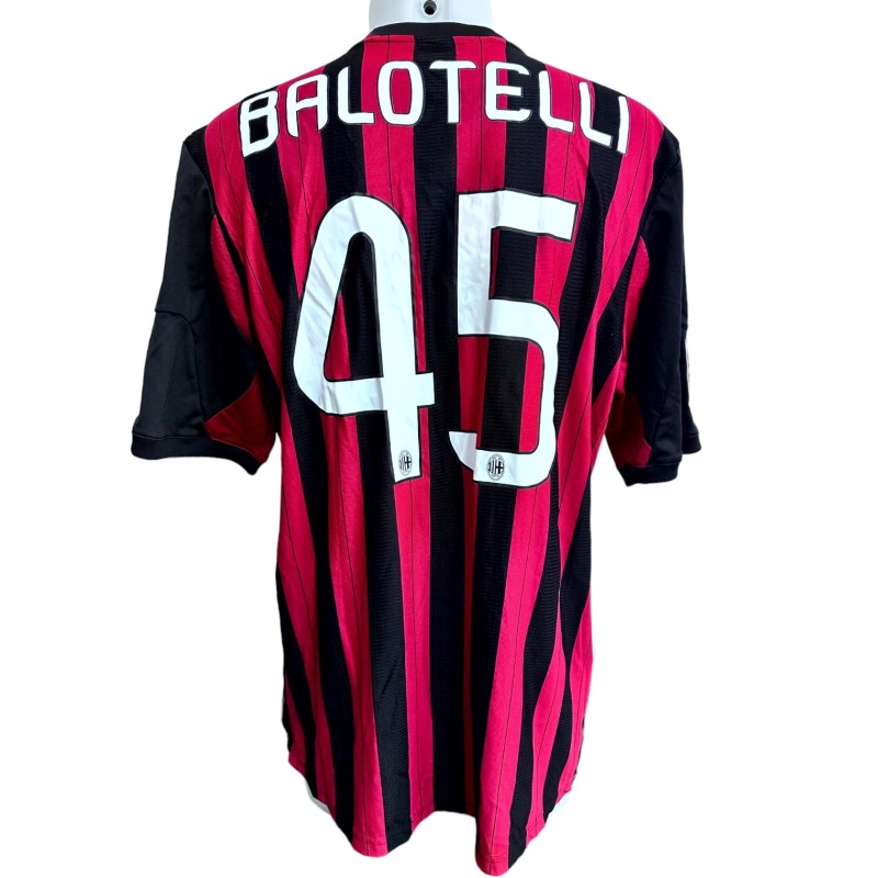 Maglia ufficiale Balotelli Milan, 2013/14 