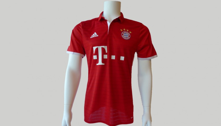 Xabi Alonso's Match-Issued/Worn Bayern Munich Shirt