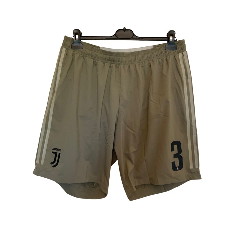 Chiellini's Juventus Issued Shorts, 2018/19