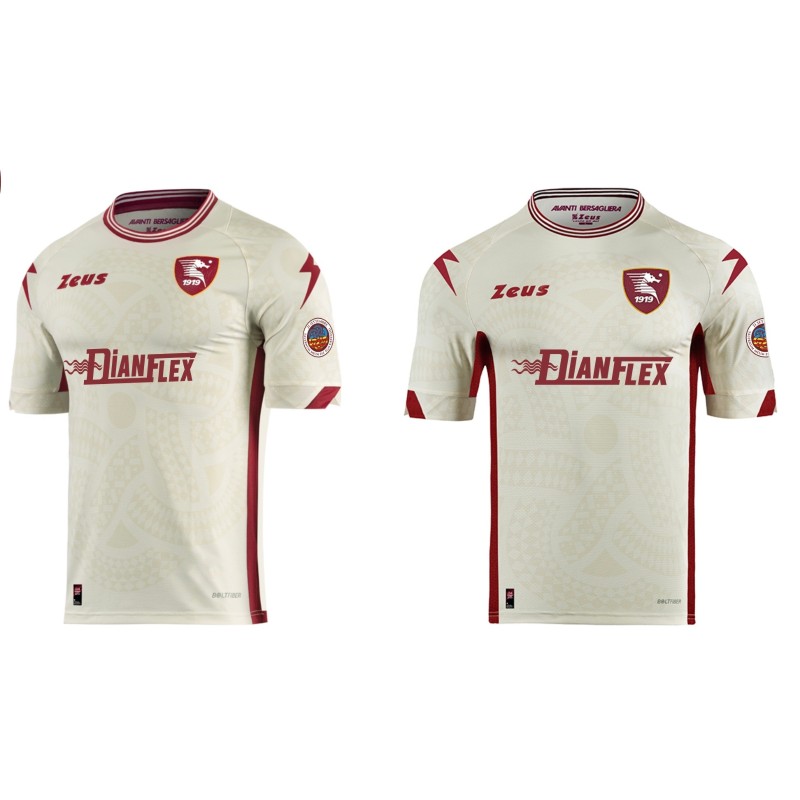 Valencia's Issued Shirt, Reggiana vs Salernitana 2024