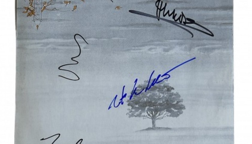 Vinile Wind & Wuthering autografato dai Genesis - CharityStars