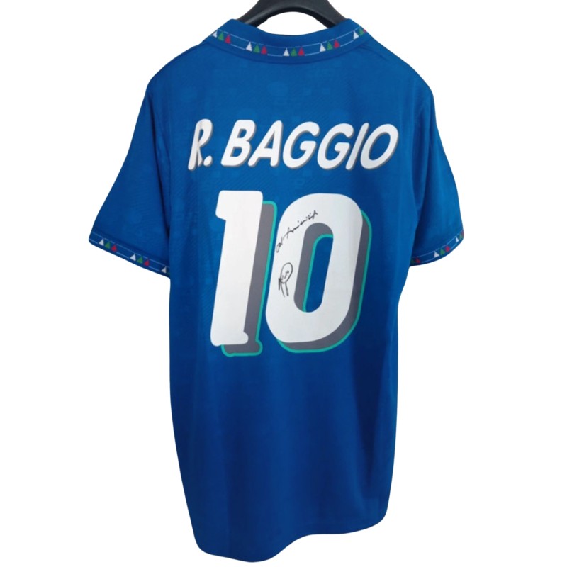 Baggio Official Italy, 1994 - Signed with photo proof