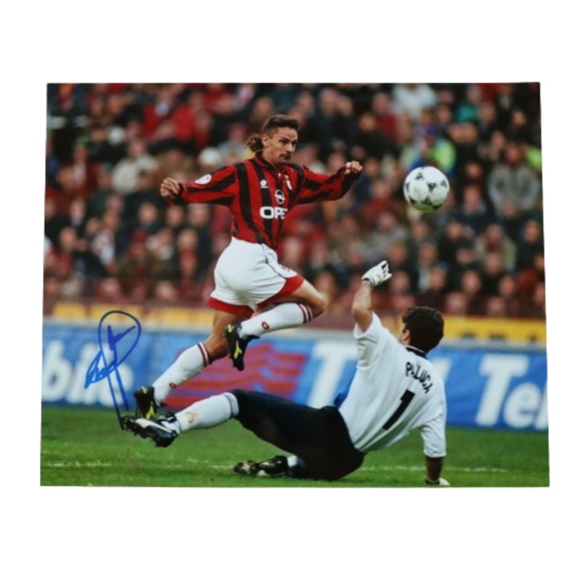 Photograph - Signed by Roberto Baggio