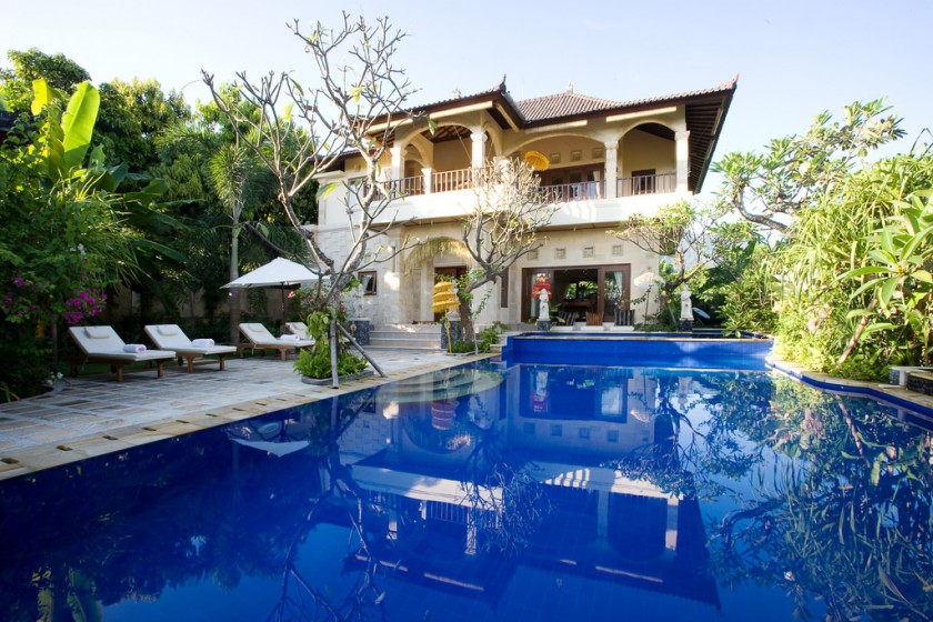  Private Luxury Villa in Bali for 8