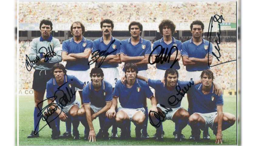 Photograph Signed by the 1982 Italy World Champion Squad