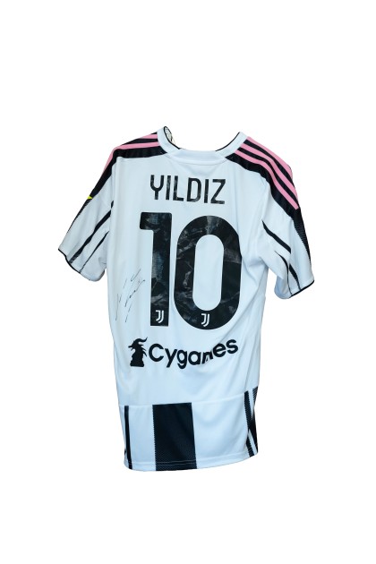 Yildiz's Juventus Official Shirt, 2025/26 - Signed