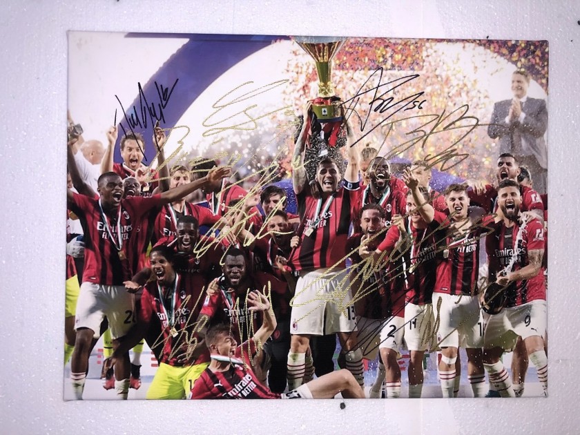 Tela AC Milan autografata dalla rosa