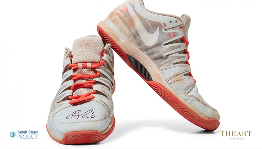 Roger Federer Signed Shoes