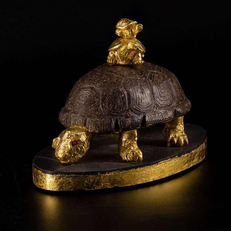 Ira Von Fürstenberg - Porphyry Turtle
