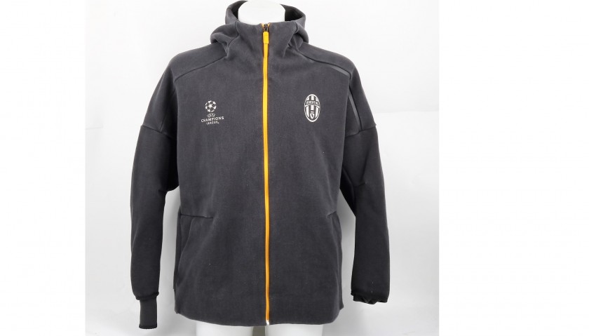 Higuain's Juventus Pre-Match, Worn Sweatshirt, UCL 2016/17