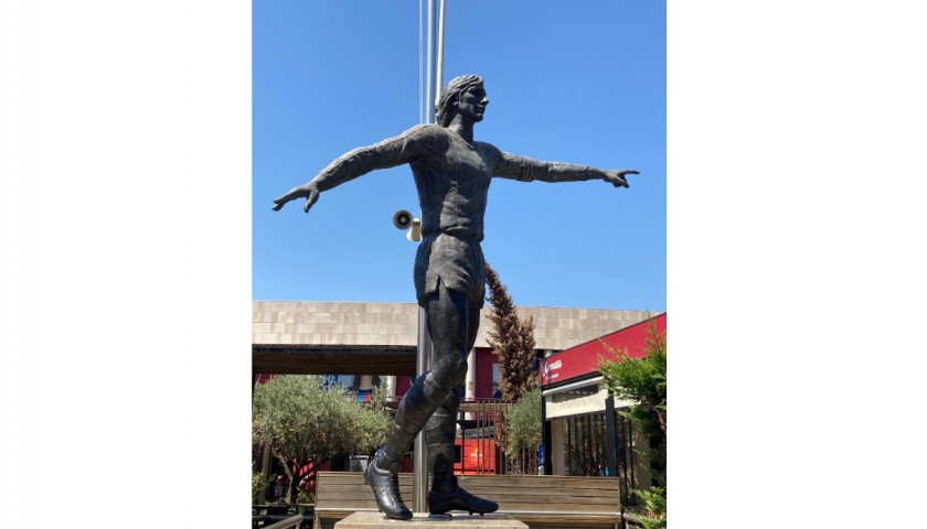 Estatua de Johan Cruyff - All You Need to Know BEFORE You Go (with Photos)