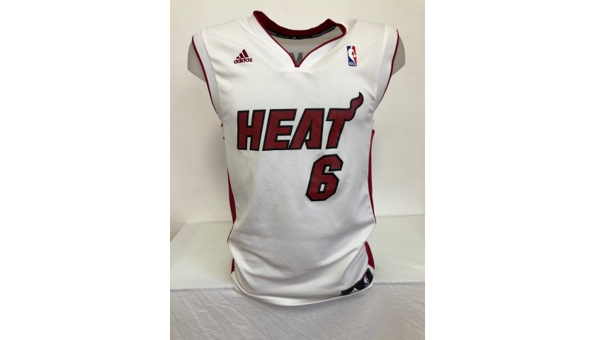 LEBRON JAMES SIGNED WHITE HOT MIAMI HEAT JERSEY UPPER DECK AUTHENTICATED  UDA SIG