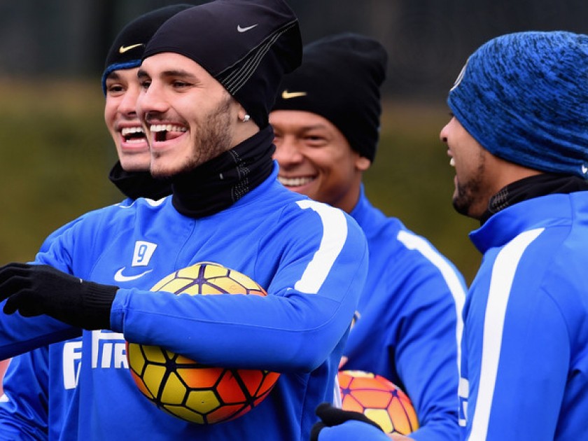 Watch Inter FC training at Appiano Gentile, Milan